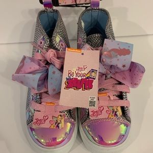 **New** JoJo Siwa Kid Sneakers- size 2